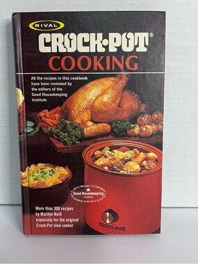 Vintage Rival Crock Pot Cooking Cookbook-Slow Cooker Recipes 1975 Hardcover
